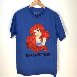 Disney The little mermaid Ariel short sleeve T-shirt - size md